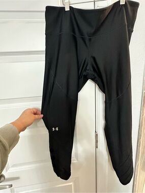 Under Armour XL Compression Black Heat Gear Leggings with Reflective Logo